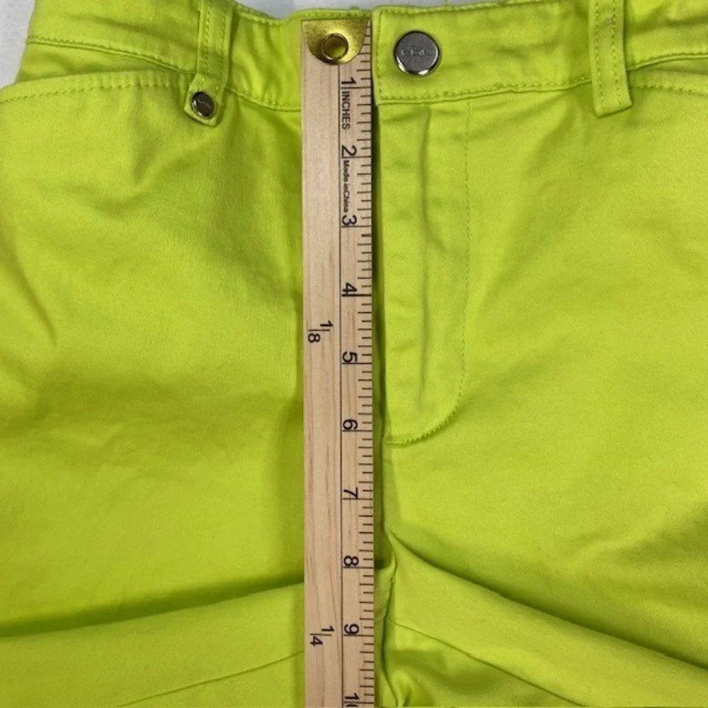 Lauren Ralph Lauren Neon Lime Green Bermuda Golf Shorts‎ Side Zip Pocket Womens